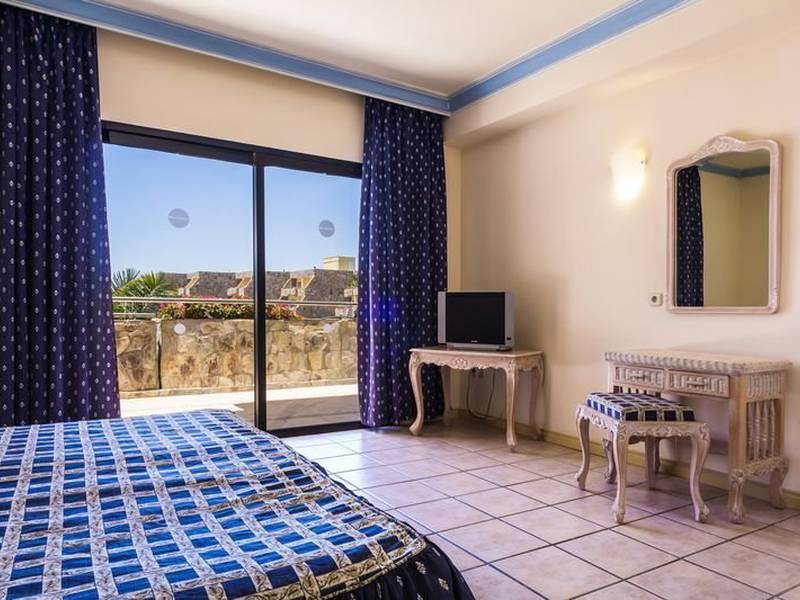 Apartamento Suite con Terraza y Jacuzzi Hotel BlueBay Beach Club**** Gran Canaria Apartamento Suite con Terraza y Jacuzzi Hotel BlueBay Beach Club**** Gran Canaria